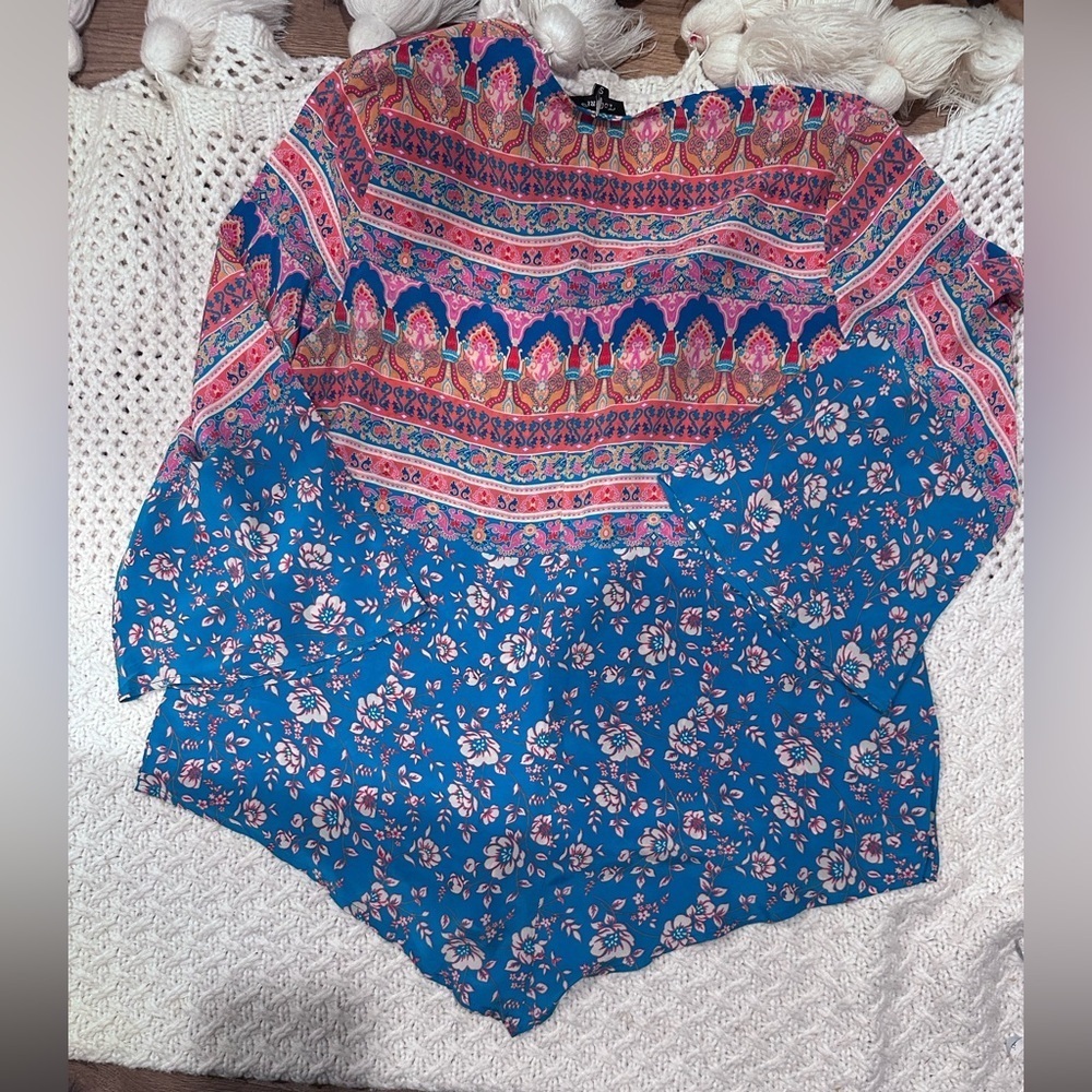 Tolani small Floral Bohemian Women's Top - Blue and Pink asymmetrical silk - Picture 7 of 11